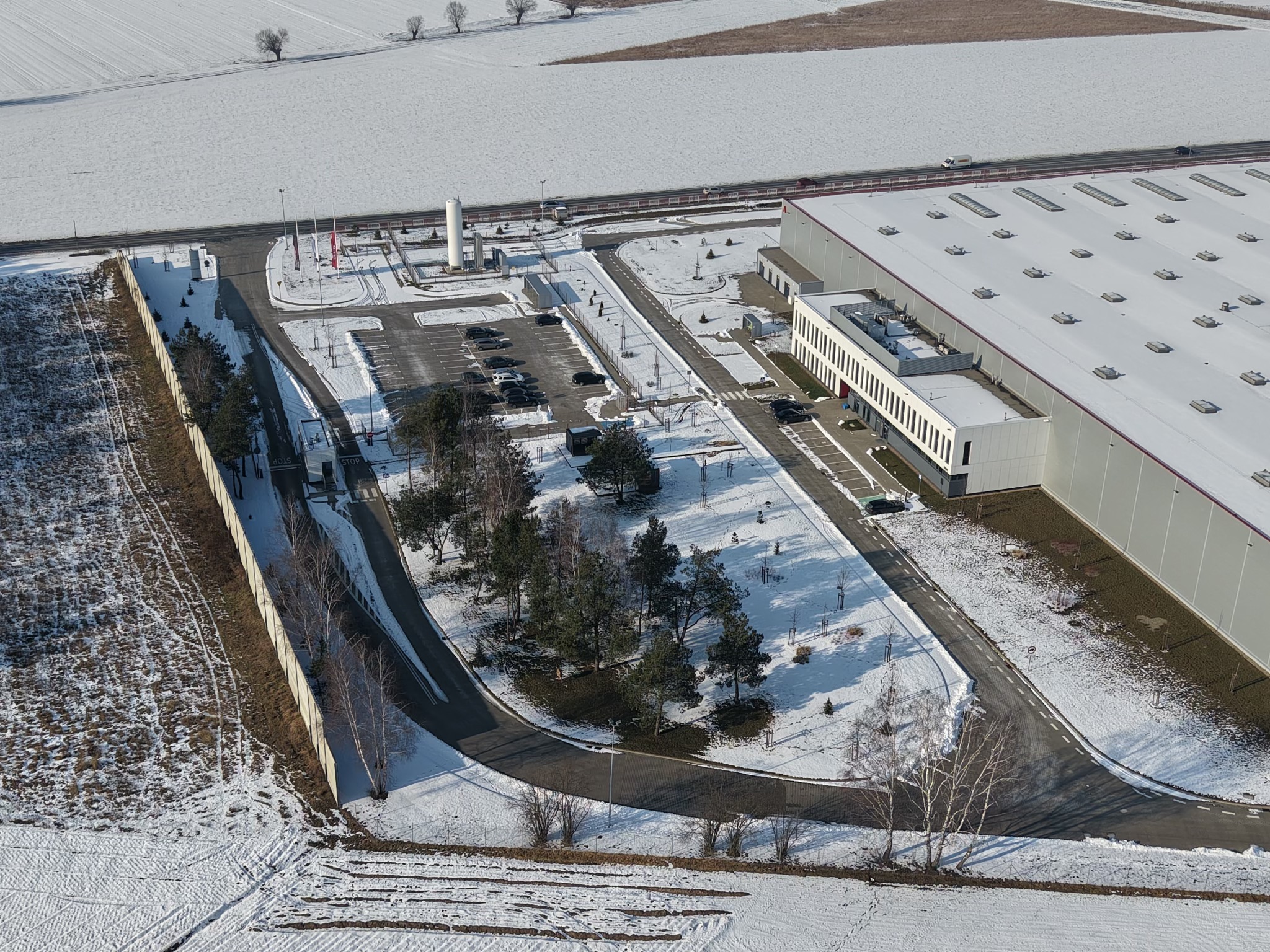 Specjalistyczne odśnieżanie dachów - 2FSG